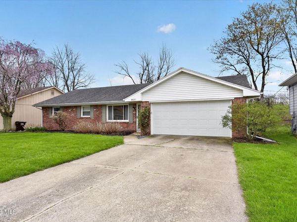 6637 Janel Lane, Maumee, OH 43537