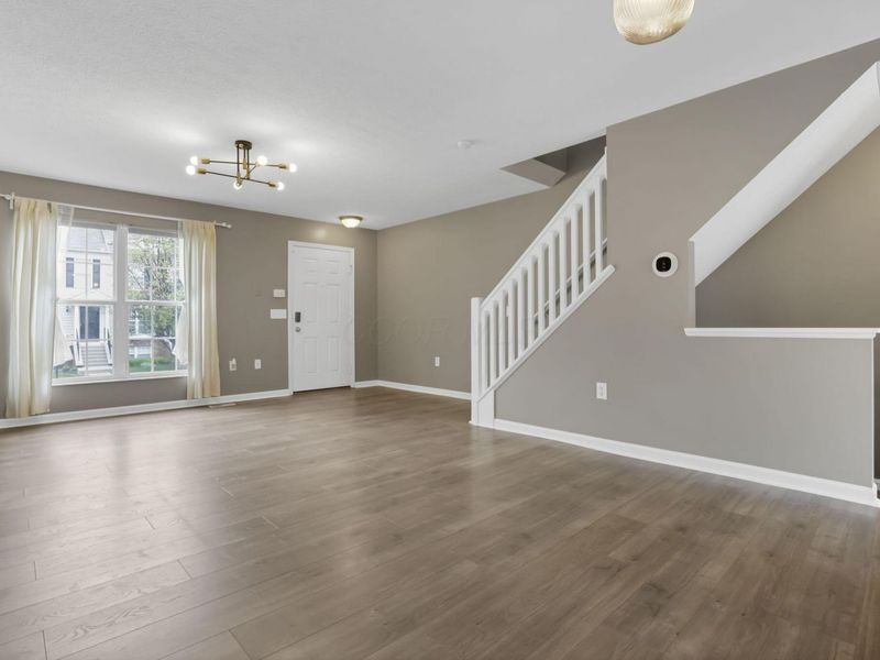 6299 Hares Ear Drive, Columbus, OH 43230 Photo 10