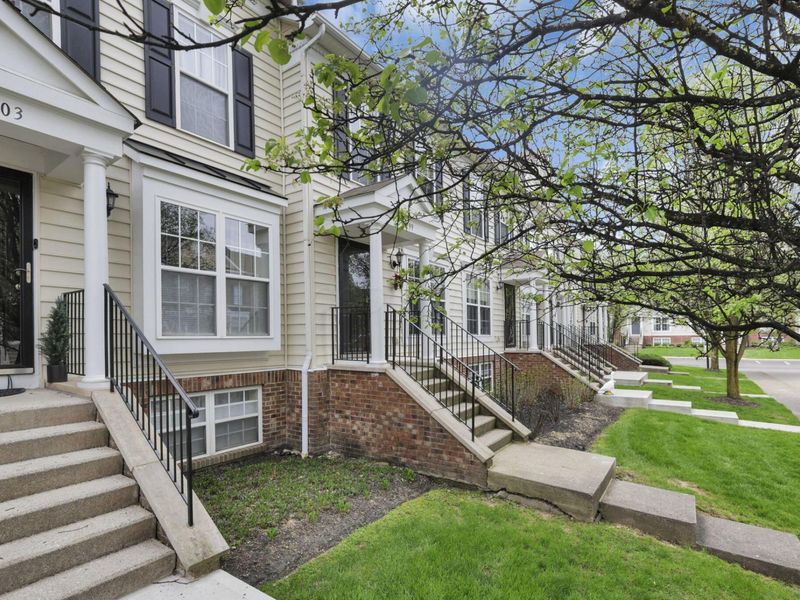 6299 Hares Ear Drive, Columbus, OH 43230 Photo 3