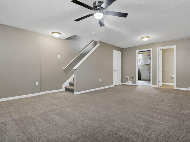 6299 Hares Ear Drive, Columbus, OH 43230 Photo 31