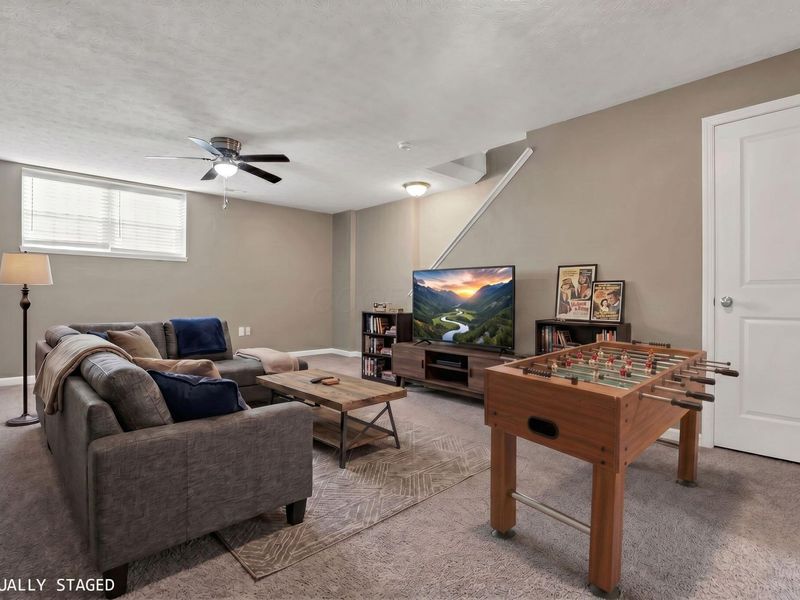 6299 Hares Ear Drive, Columbus, OH 43230 Photo 32