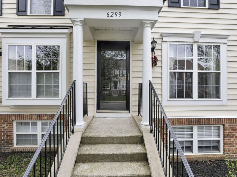 6299 Hares Ear Drive, Columbus, OH 43230 Photo 5