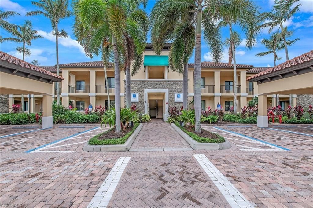 1035 Sandpiper St, Unit F-104, Naples, FL 34102 Photo