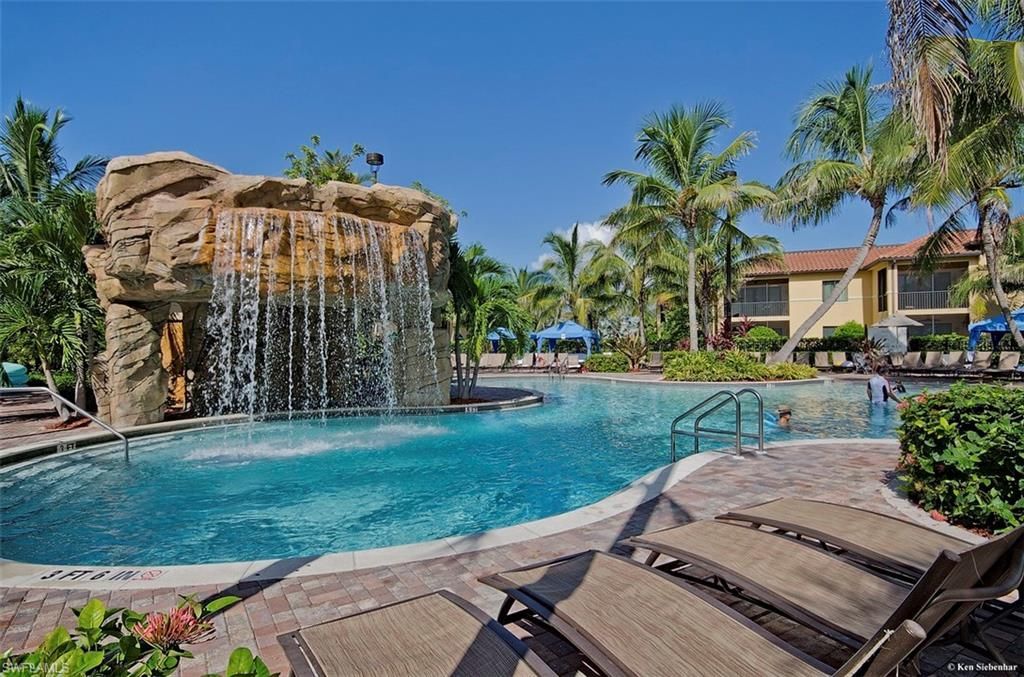 1035 Sandpiper St, Unit F-104, Naples, FL 34102 Photo