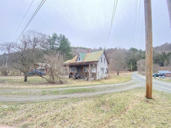 136 Store Hill Road, Bethel, VT 05032