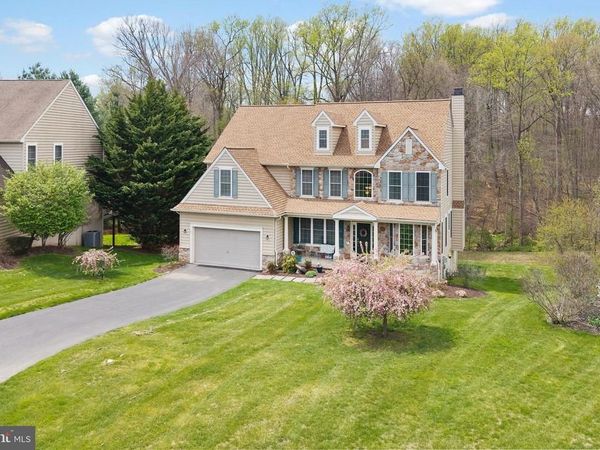 134 SHINNECOCK HILL, AVONDALE, PA 19311