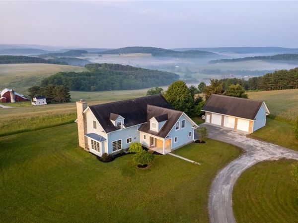 534 Anna Lois, Stahlstown, PA 15687