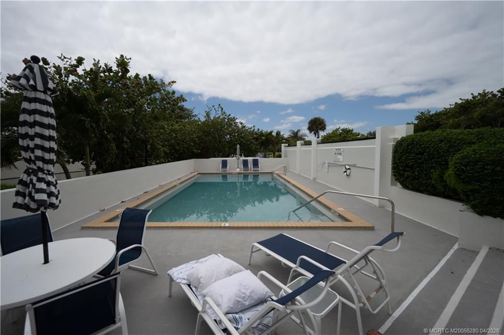 1289 NE Ocean Boulevard, Unit 12, Stuart, FL 34996 Photo