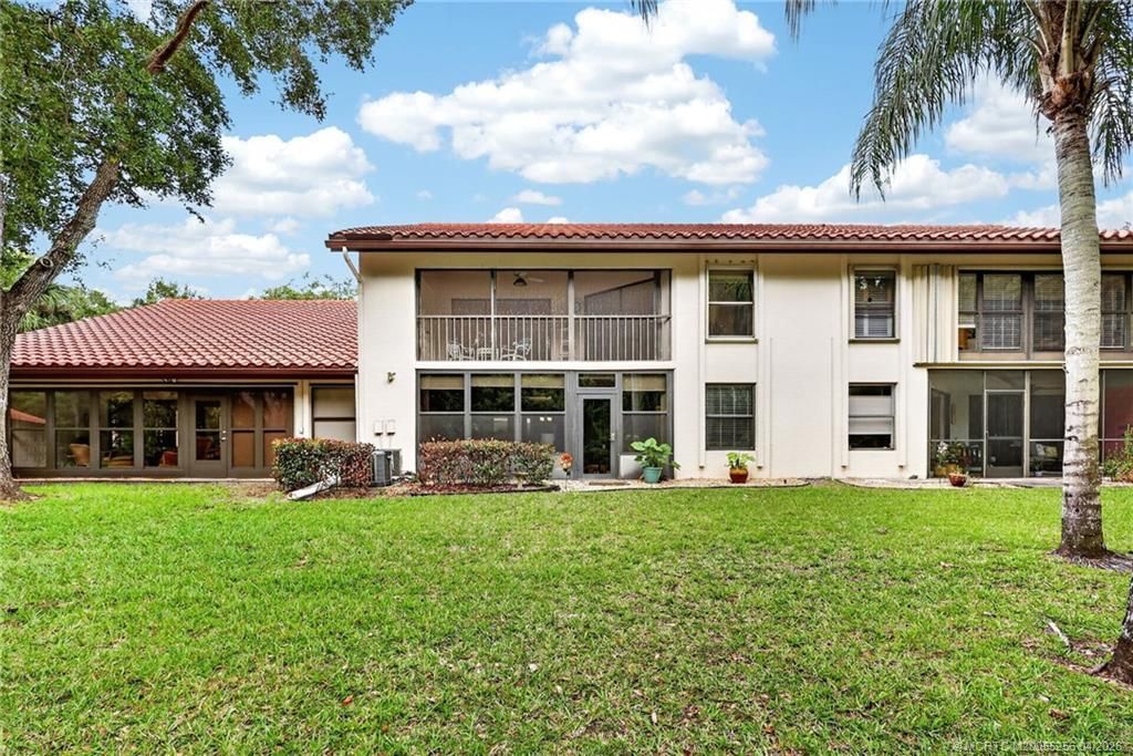 6031 SE Martinique Drive, Unit 202, Stuart, FL 34997 Photo