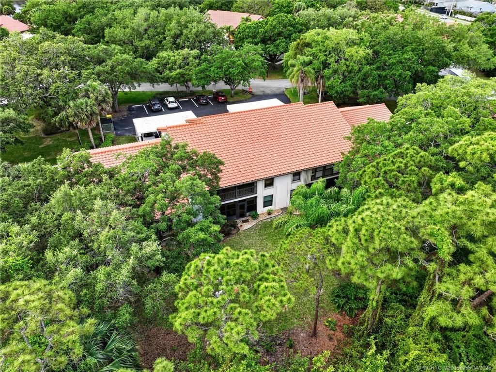 6031 SE Martinique Drive, Unit 202, Stuart, FL 34997 Photo