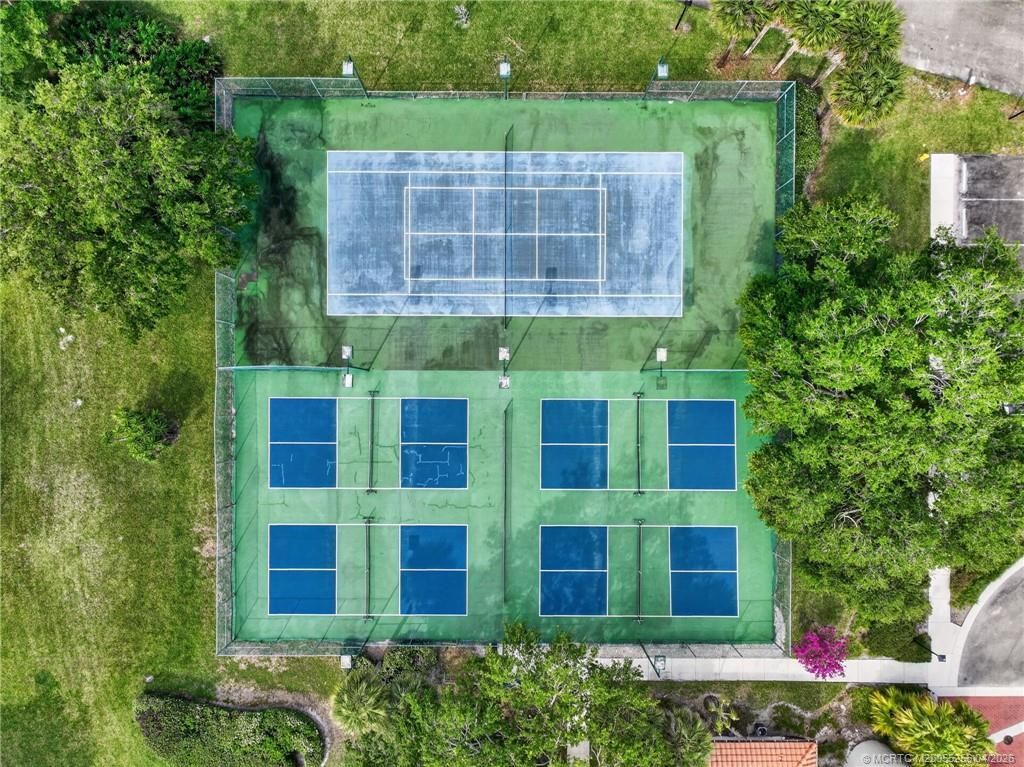 6031 SE Martinique Drive, Unit 202, Stuart, FL 34997 Photo