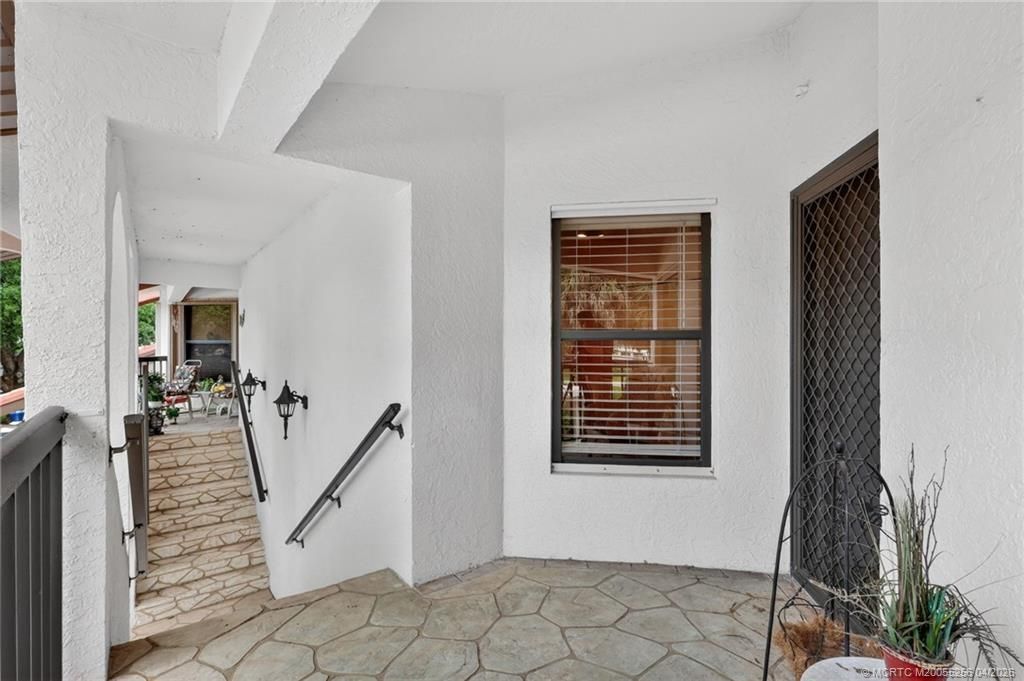 6031 SE Martinique Drive, Unit 202, Stuart, FL 34997 Photo