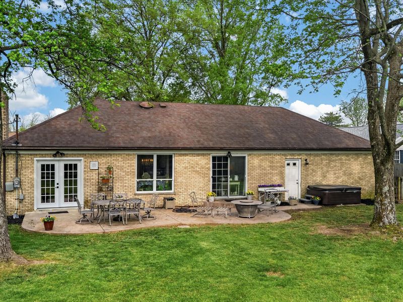 8861 Valley Circle Drive, Florence, KY 41042 Photo 5