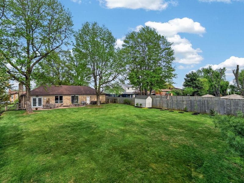 8861 Valley Circle Drive, Florence, KY 41042 Photo 9