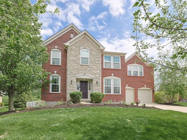 8640 Treeline Drive, Florence, KY 41042