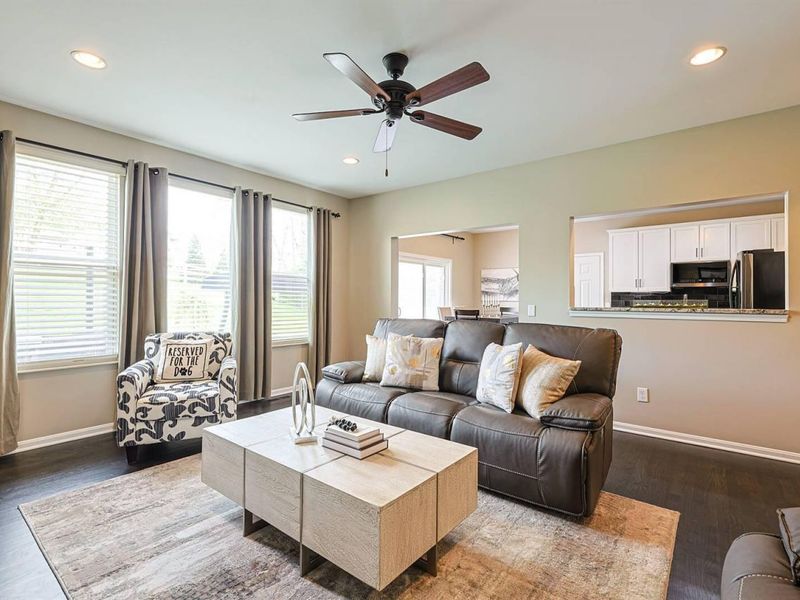 8640 Treeline Drive, Florence, KY 41042 Photo 11