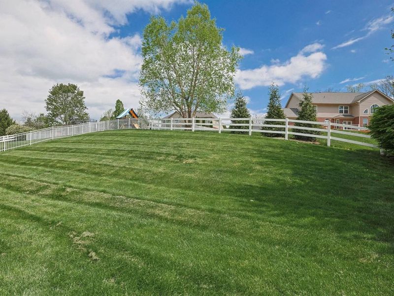 8640 Treeline Drive, Florence, KY 41042 Photo 39