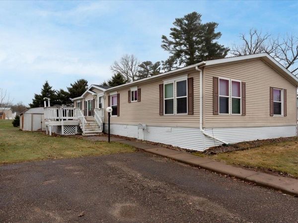 3014 Wilson Street, Unit 101, Menomonie, WI 54751