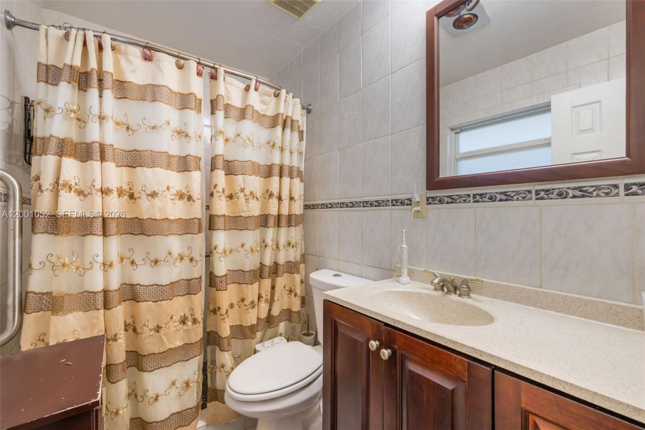 7301 NW 57th Pl, Tamarac, FL 33321 Photo