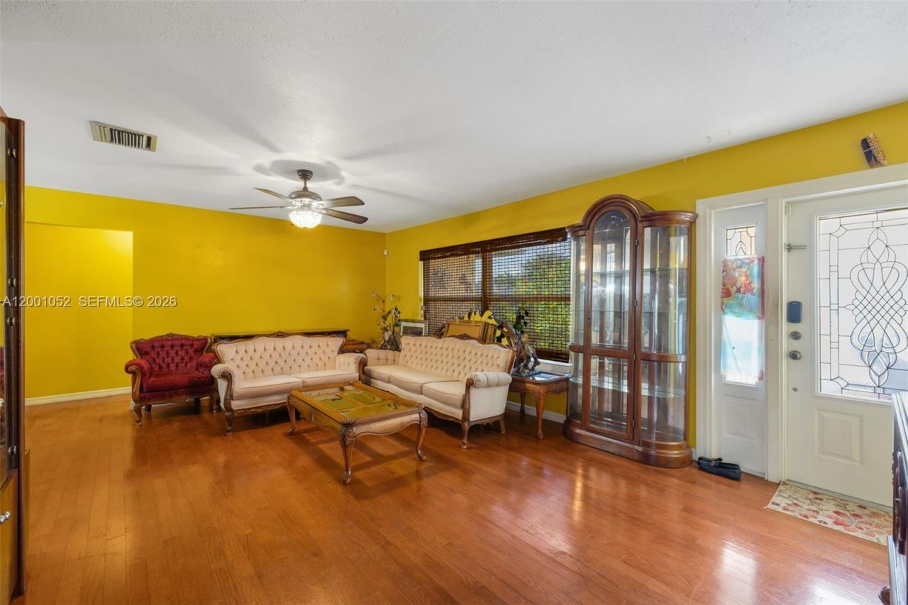 7301 NW 57th Pl, Tamarac, FL 33321 Photo