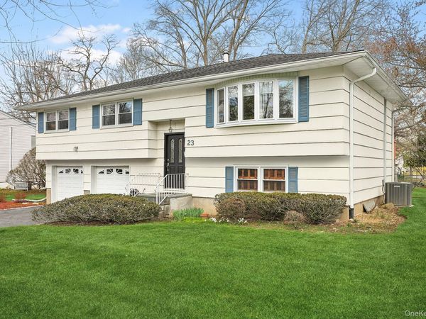 23 Will Rogers Lane , Nanuet, NY 10954