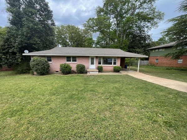 2314 Norwood Blvd , Florence, AL 35630