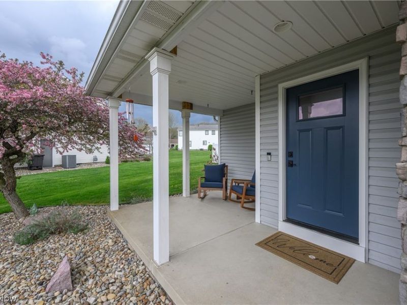 685 Willow Dale Street NW, Bolivar, OH 44612 Photo 4