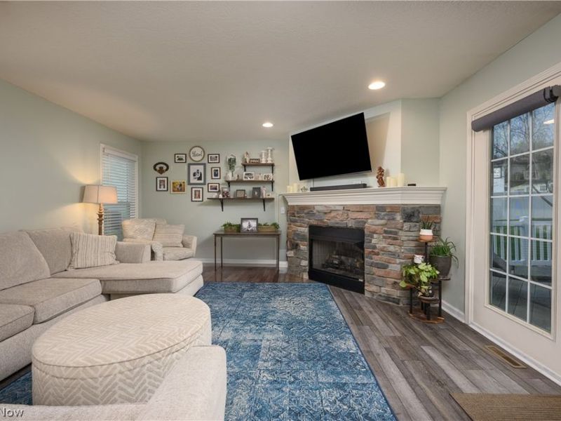 685 Willow Dale Street NW, Bolivar, OH 44612 Photo 8