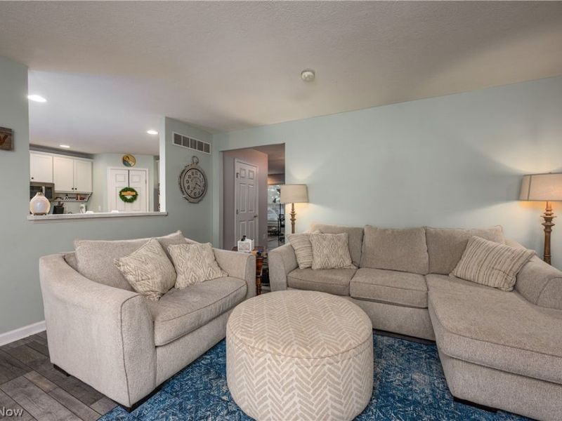 685 Willow Dale Street NW, Bolivar, OH 44612 Photo 9