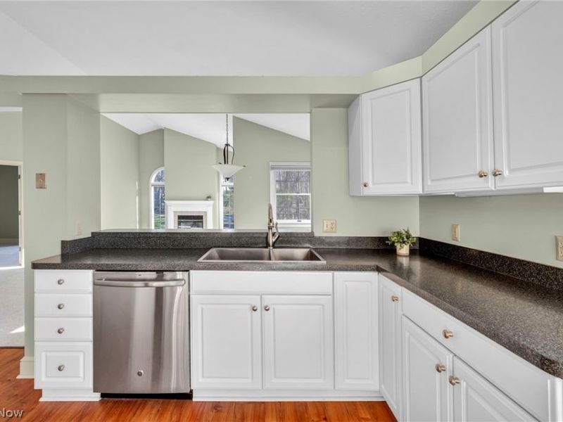 425 Armante Court, Akron, OH 44313 Photo 11