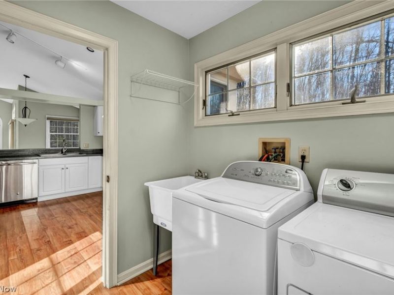 425 Armante Court, Akron, OH 44313 Photo 14