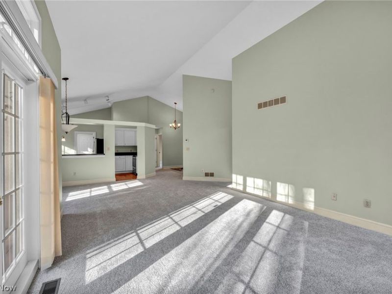 425 Armante Court, Akron, OH 44313 Photo 17