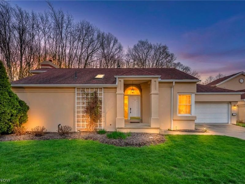 425 Armante Court, Akron, OH 44313 Photo 33