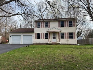 7 Athena Drive , Baldwinsville, NY 13027