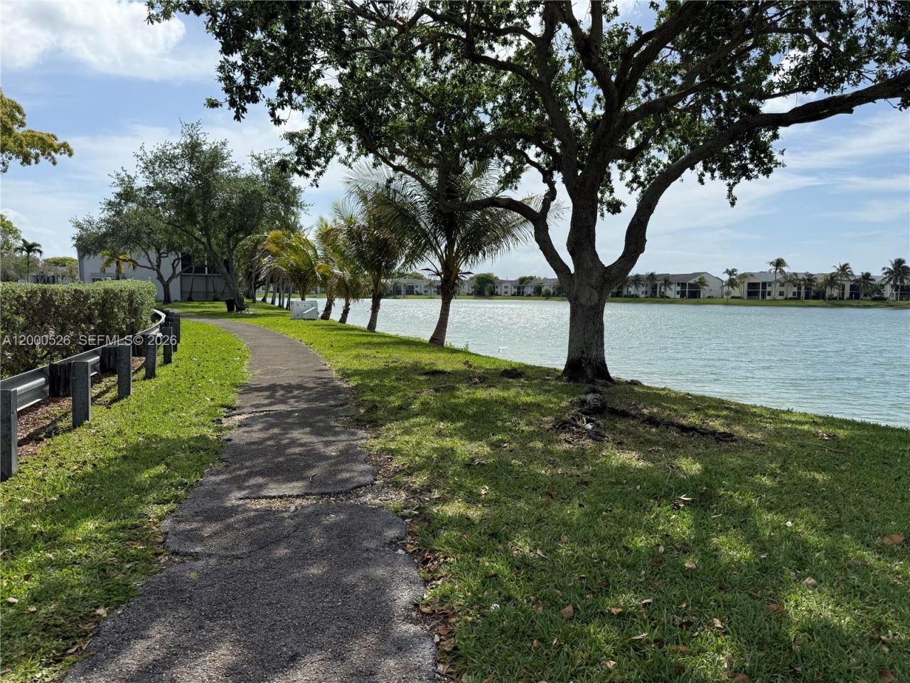 802 Constitution Dr, Unit 802D, Homestead, FL 33034 Photo