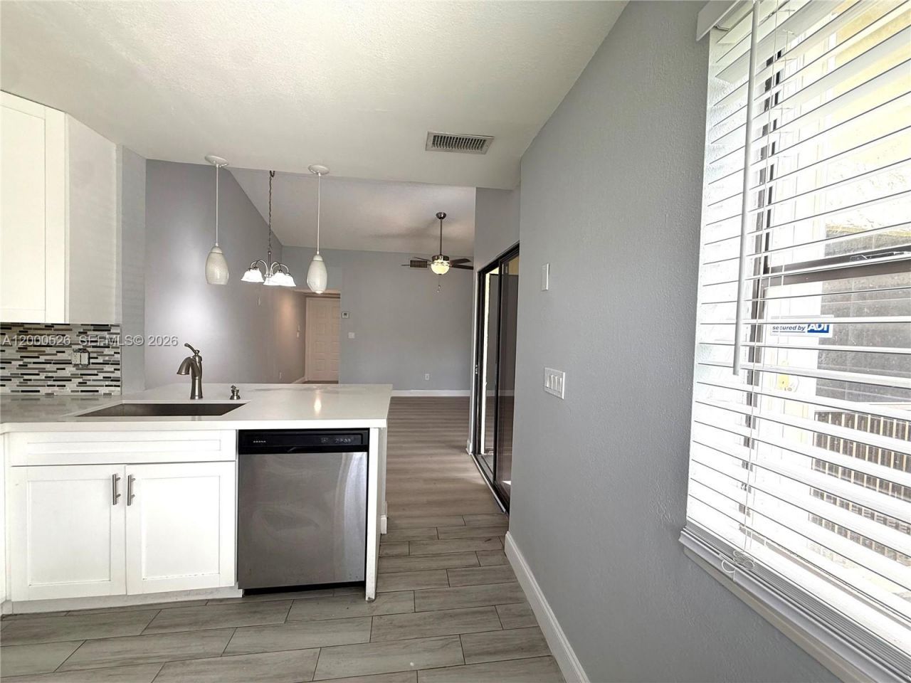 802 Constitution Dr, Unit 802D, Homestead, FL 33034 Photo