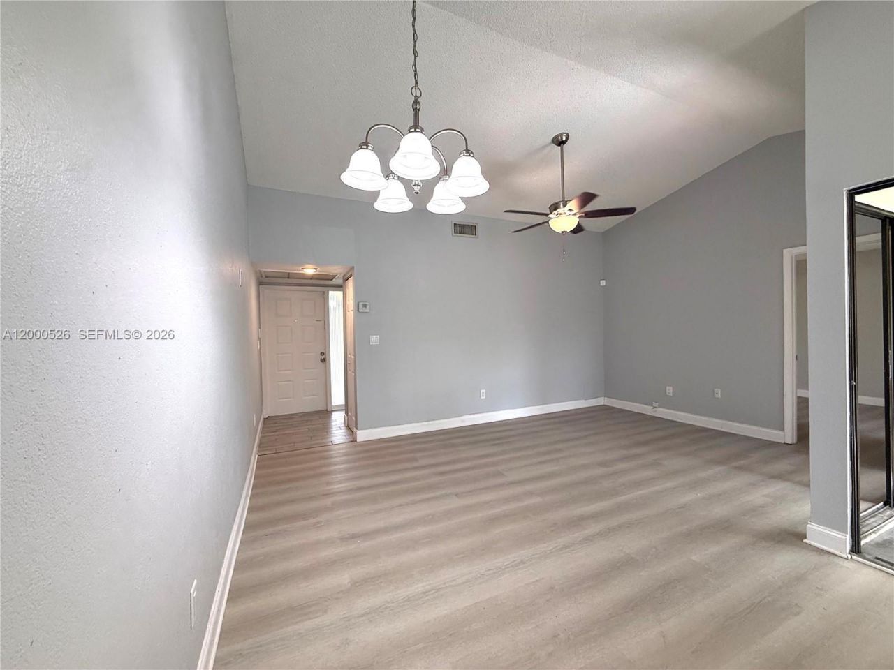 802 Constitution Dr, Unit 802D, Homestead, FL 33034 Photo