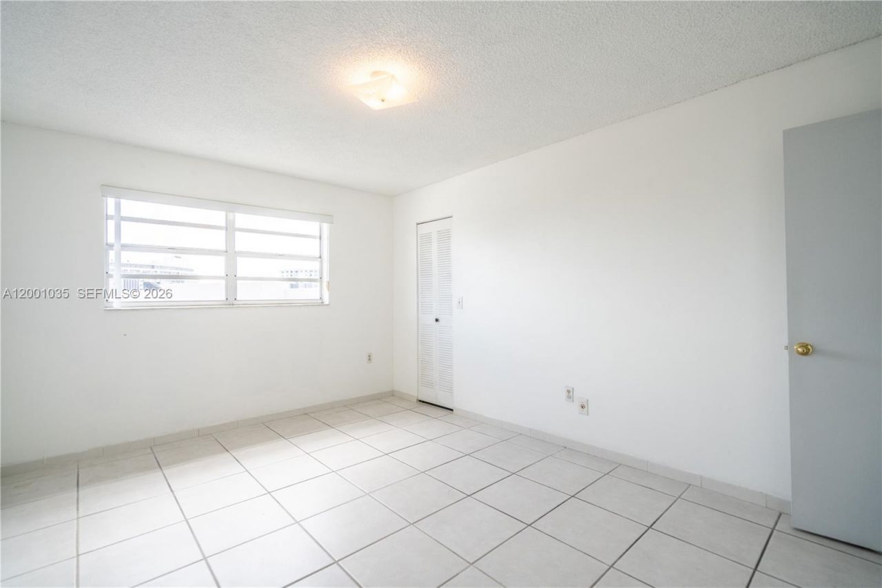 7150 Indian Creek Dr, Unit 506, Miami Beach, FL 33141 Photo
