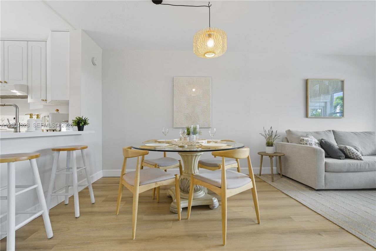 1501 S Ocean Blvd, Unit 117, Lauderdale by the Sea, FL 33062 Photo