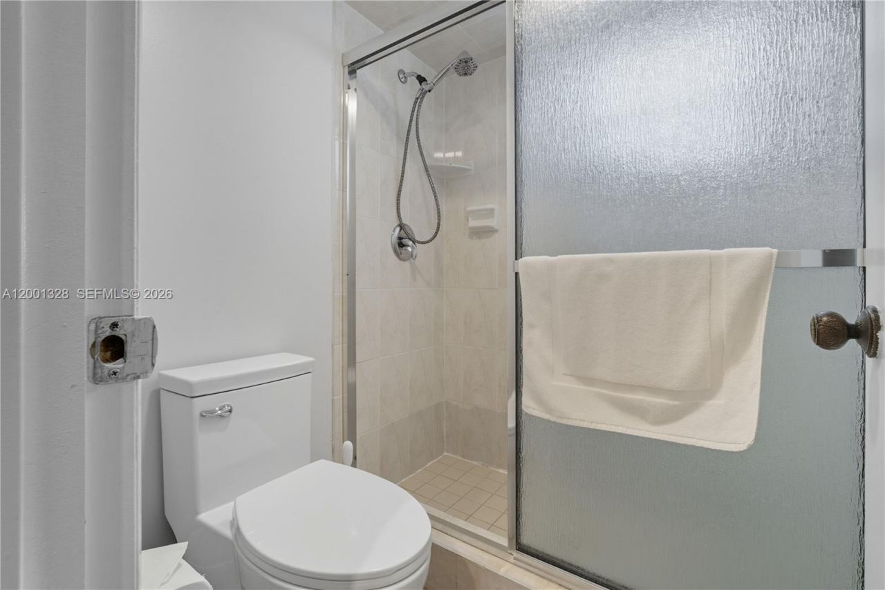 1501 S Ocean Blvd, Unit 117, Lauderdale by the Sea, FL 33062 Photo