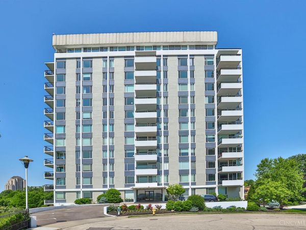 2401 Ingleside Avenue, Unit 4E, Cincinnati, OH 45206