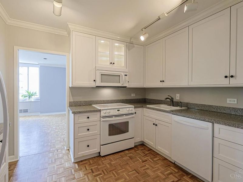 2401 Ingleside Avenue, Unit 4E, Cincinnati, OH 45206 Photo 16