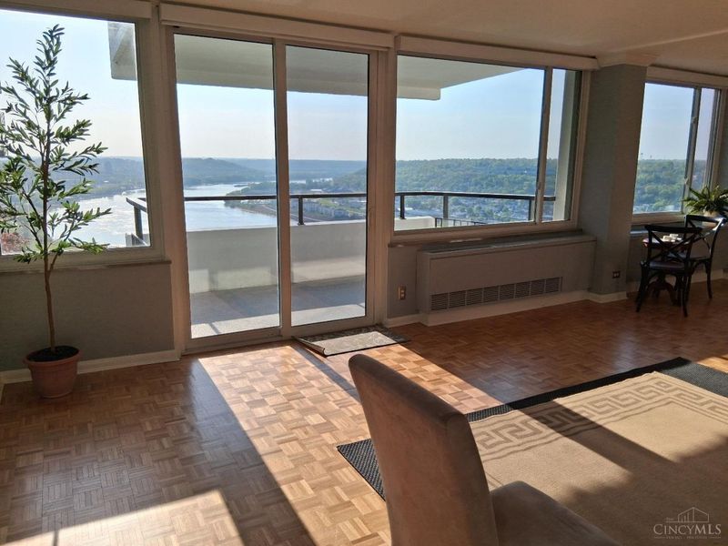 2401 Ingleside Avenue, Unit 4E, Cincinnati, OH 45206 Photo 3