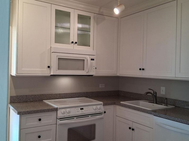 2401 Ingleside Avenue, Unit 4E, Cincinnati, OH 45206 Photo 6