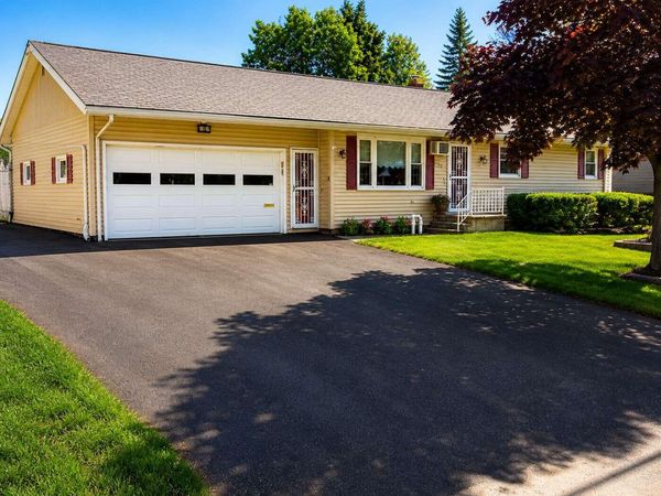 12 Fortin Way, Lewiston, ME 04240