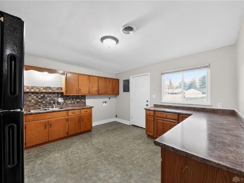 110 Elmwood Drive, Springboro, OH 45066 Photo 20