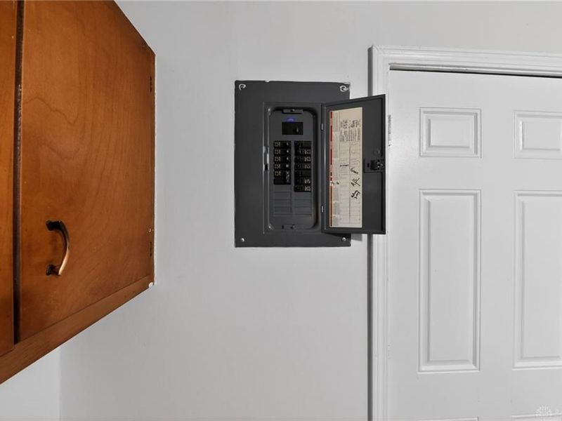 110 Elmwood Drive, Springboro, OH 45066 Photo 32