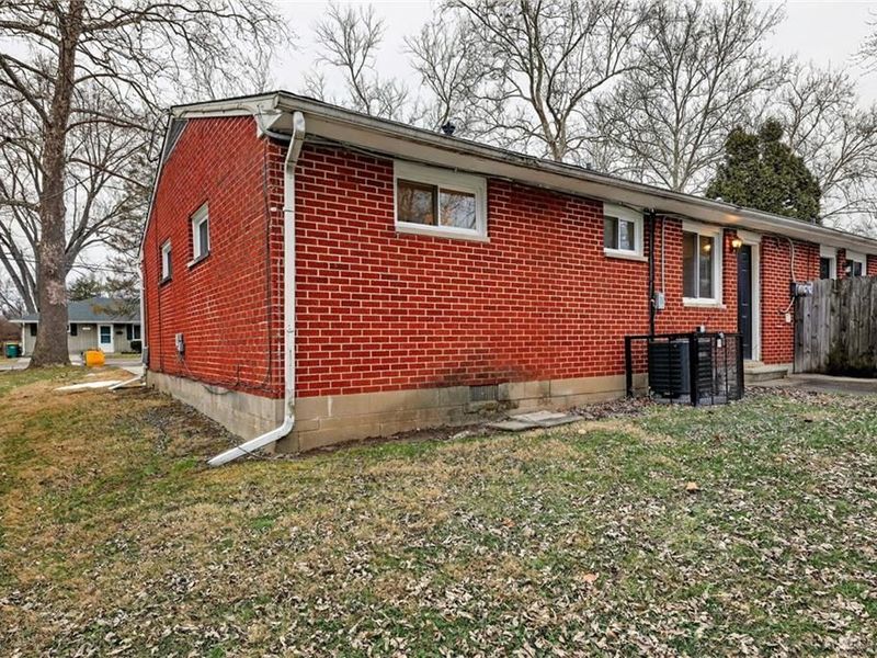 110 Elmwood Drive, Springboro, OH 45066 Photo 35