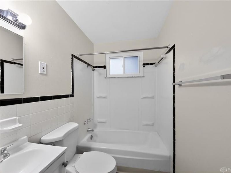 110 Elmwood Drive, Springboro, OH 45066 Photo 56