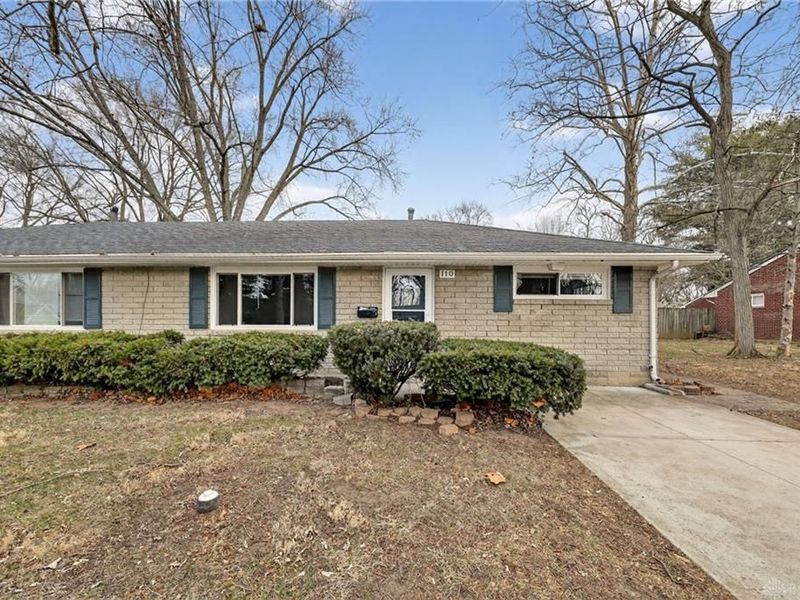 110 Elmwood Drive, Springboro, OH 45066 Photo 9